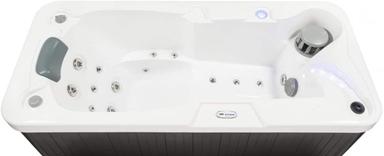 one person hot tub