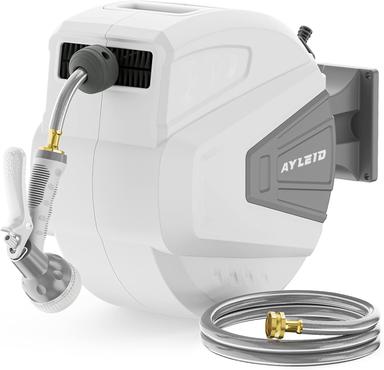 Wall mounted hose reel