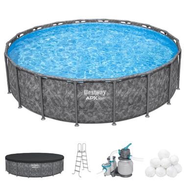 18 foot pool