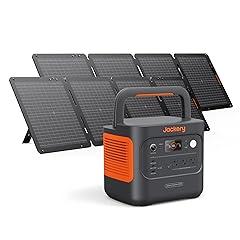 Jackery Explorer 2000 v2 Solar Generator
